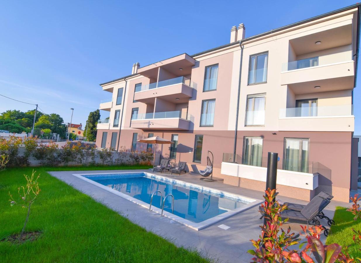 Luxury Apartment Faro With Sea View And Swimming Pool เปรมันตูรา ภายนอก รูปภาพ