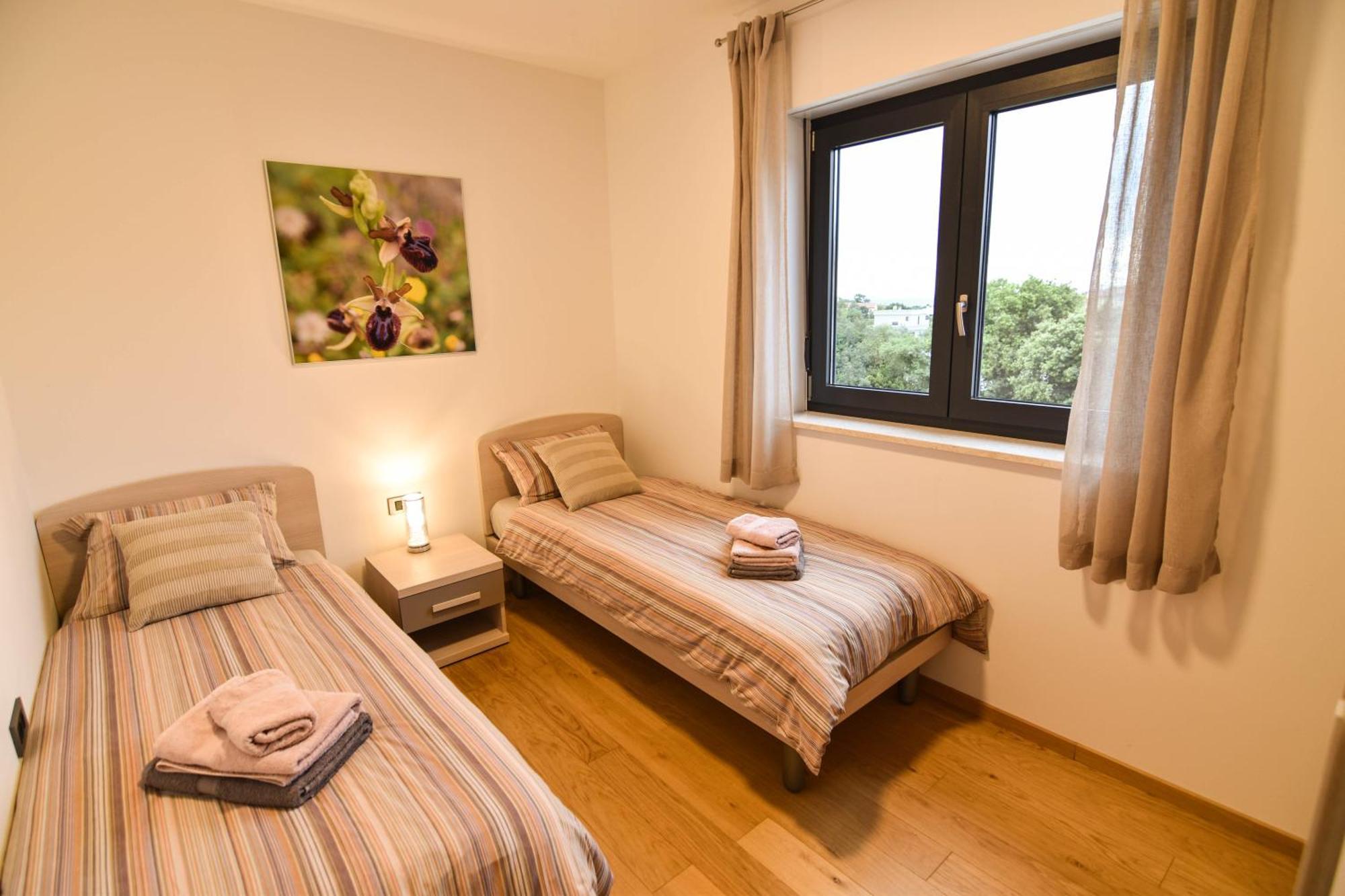 Luxury Apartment Faro With Sea View And Swimming Pool เปรมันตูรา ภายนอก รูปภาพ